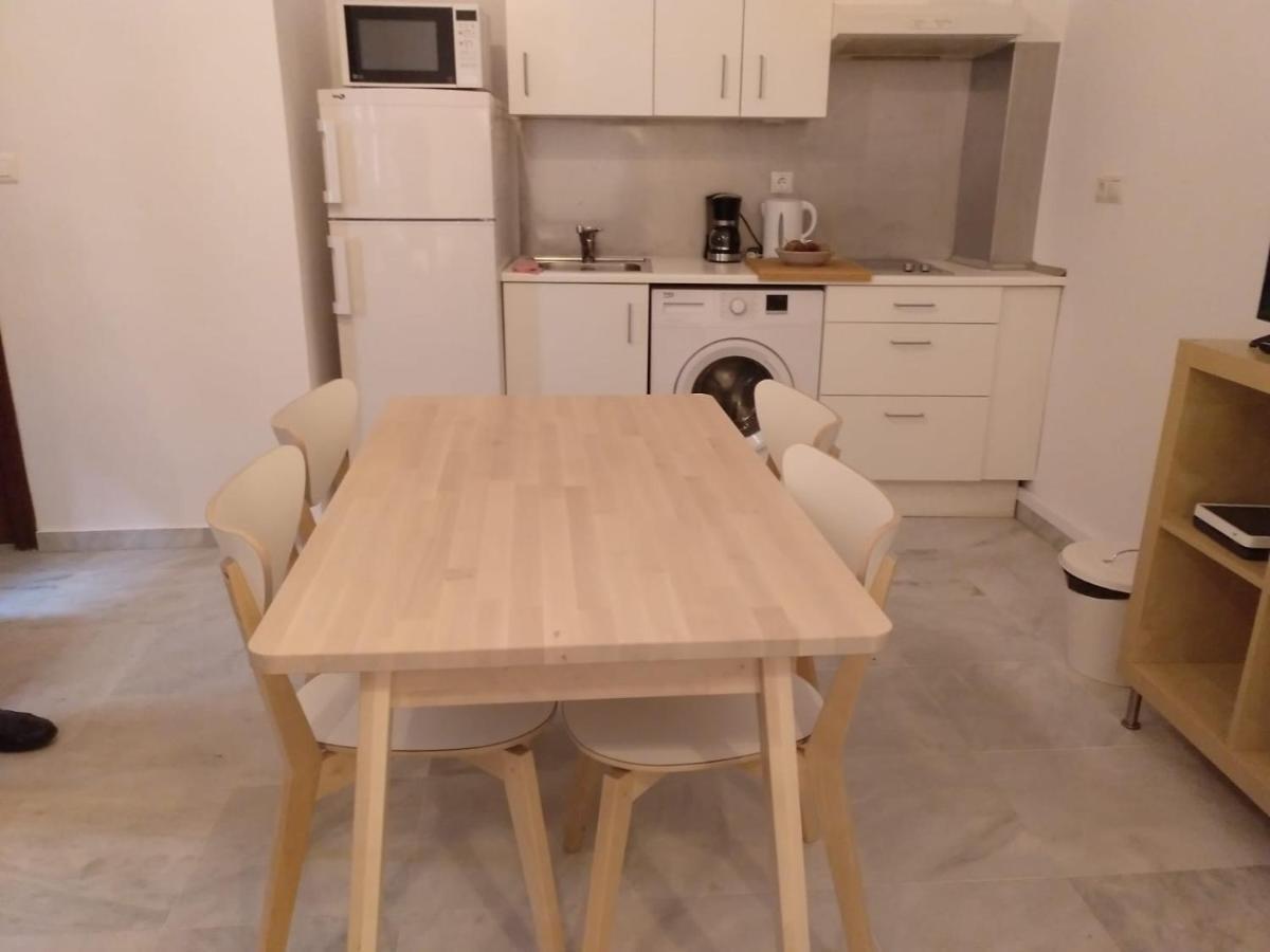 Hispalis Santa Angela Apartamento *