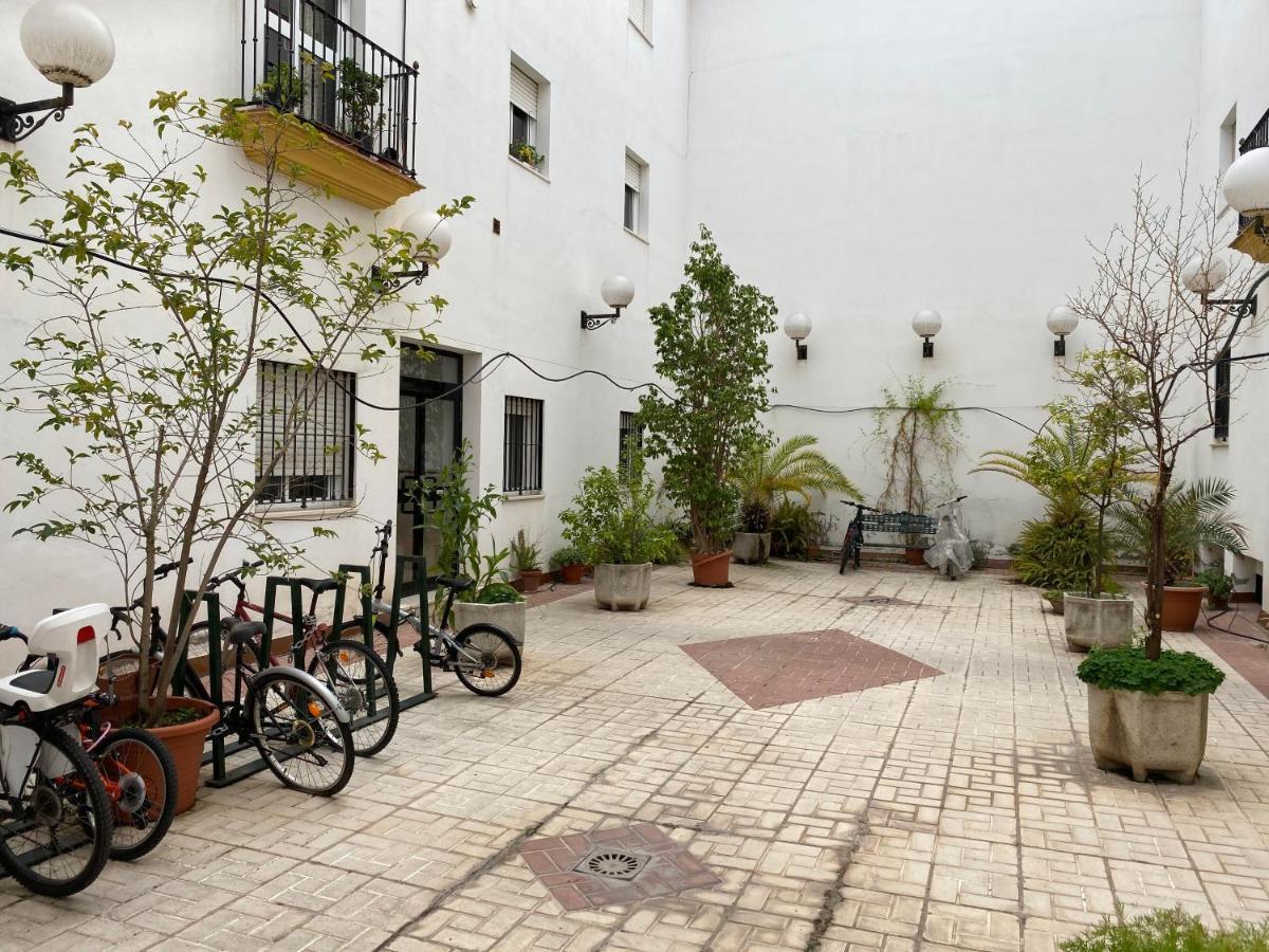 Hispalis Santa Angela Apartamento *